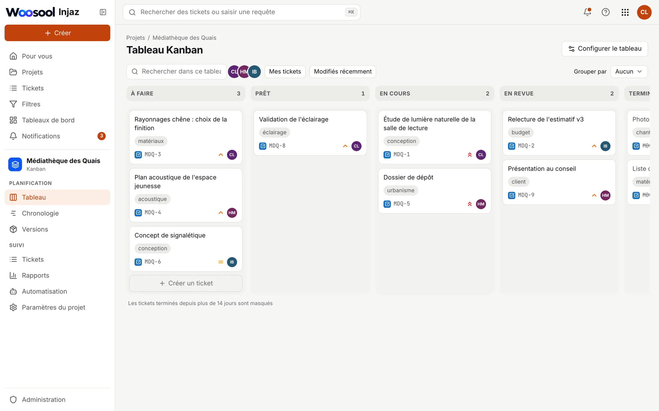 Tableau Woosool Injaz avec des tickets répartis par étape
